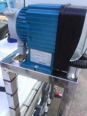 A型循環(huán)水加藥設(shè)備