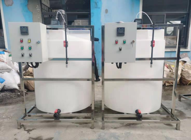 （加藥設備）非標定制 一桶一泵儀表加攪拌機