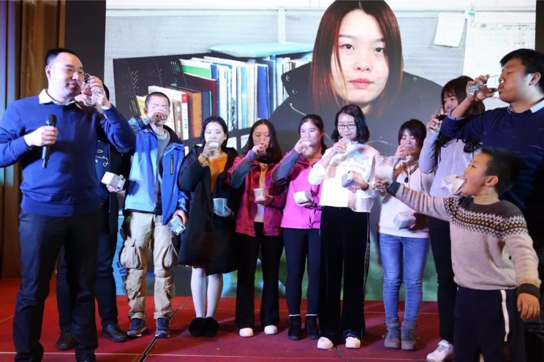 1548812870451549.jpg 640 (1).webp (16).jpg